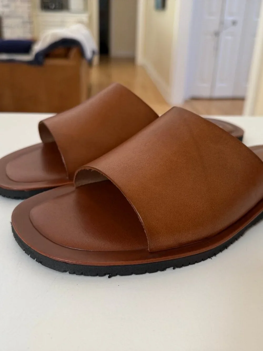 Kenneth Cole New York Reel It In Leather Slipers - Size 10 M - Brown